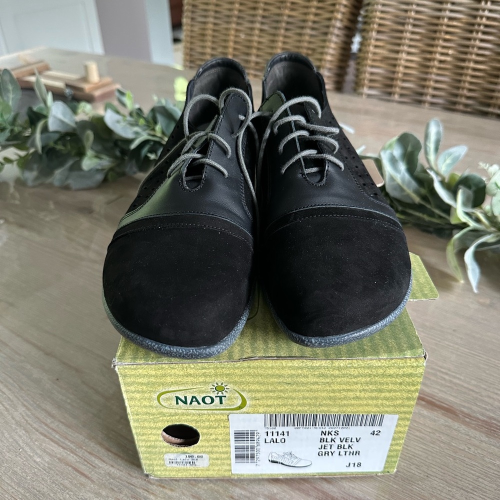 Naot Women’s Black Leather Shoes